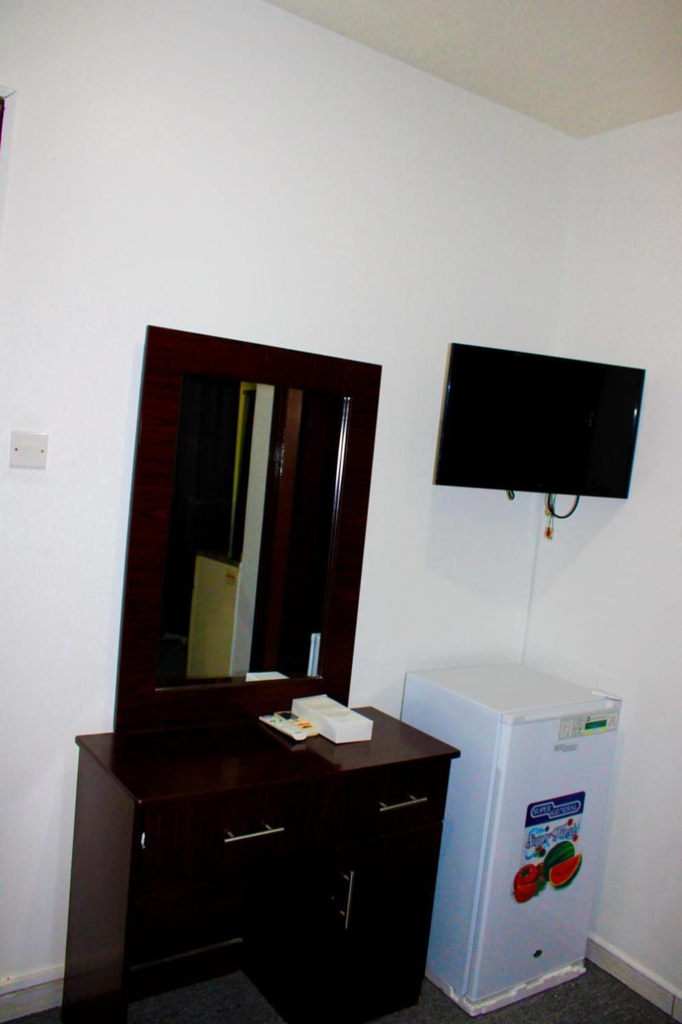 Hala Hotels Apartments Sharjah Exterior photo